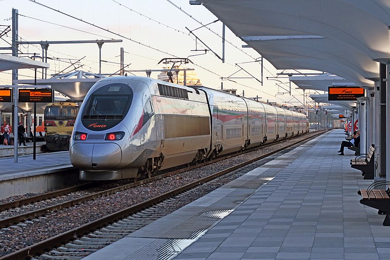 Al_Boraq_RGV2N2_at_Tanger_Ville