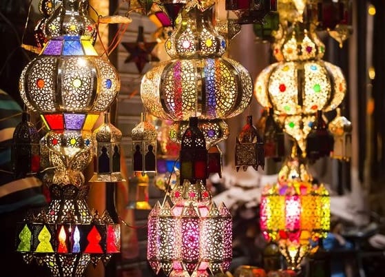 Salons-Marocains-Fanoos-Ramadan-2017-Hasnae.com-9