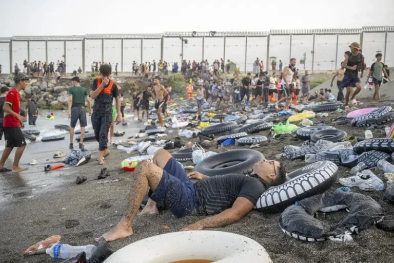 ceuta-migrants-10