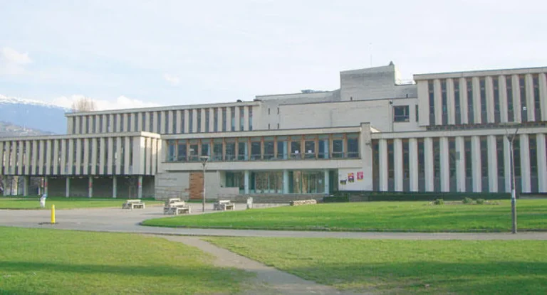 Education-230614-2.jpg